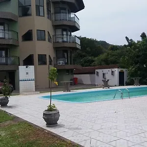 Casa de hóspedes Residencial Costa Esmeralda, Florianópolis